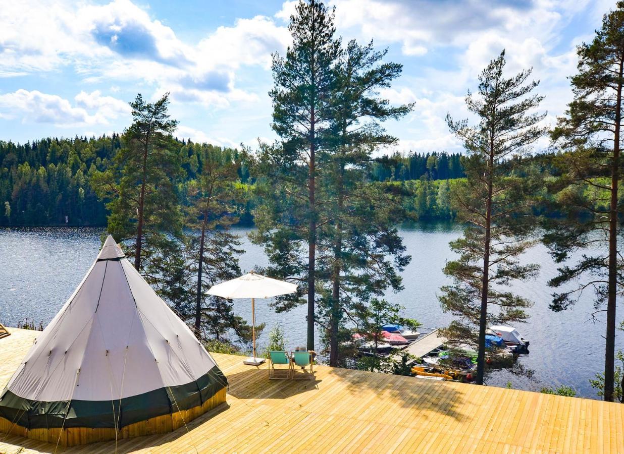 Arjaeng Camping & Stugor Sommarvik Экстерьер фото