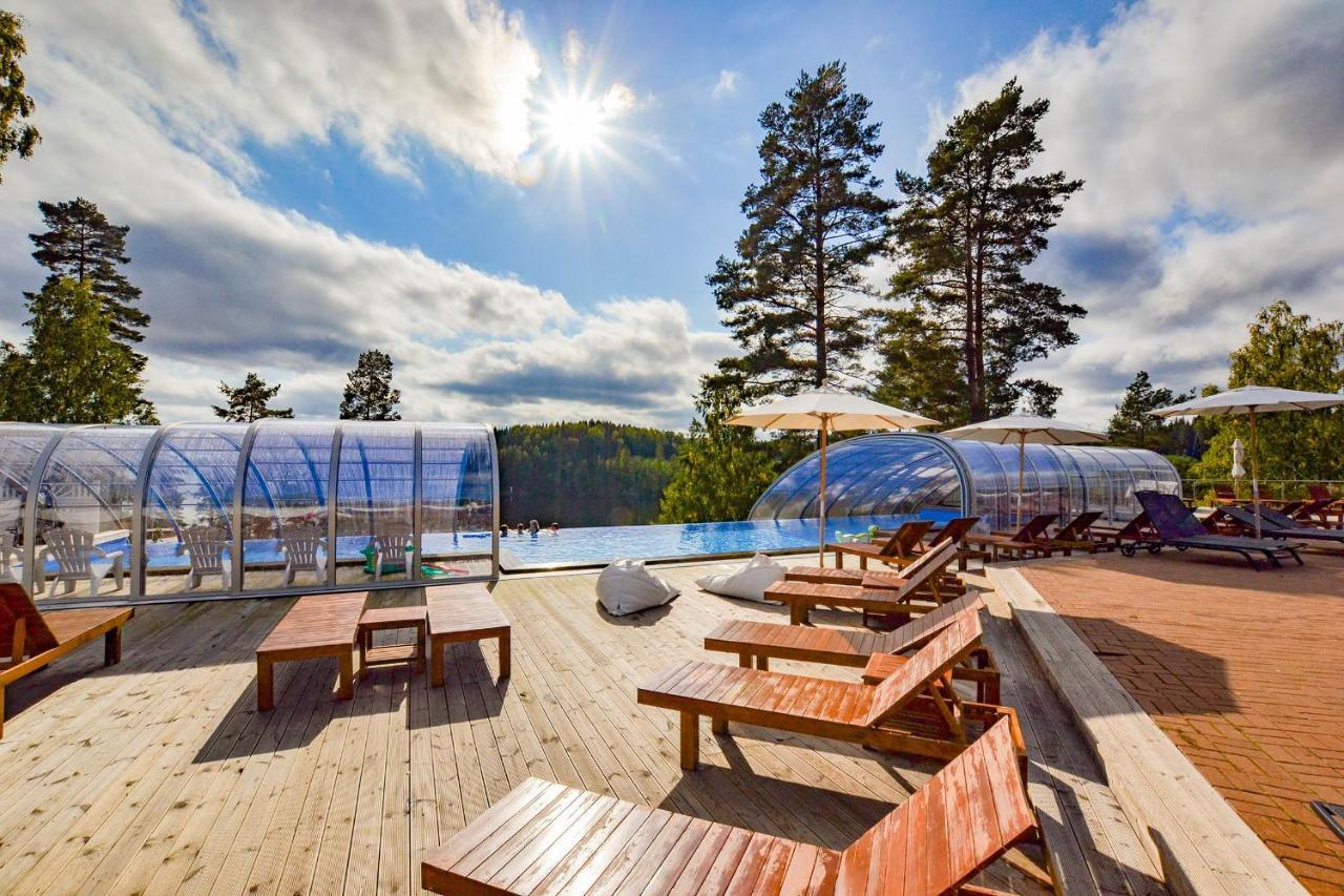 Arjaeng Camping & Stugor Sommarvik Экстерьер фото