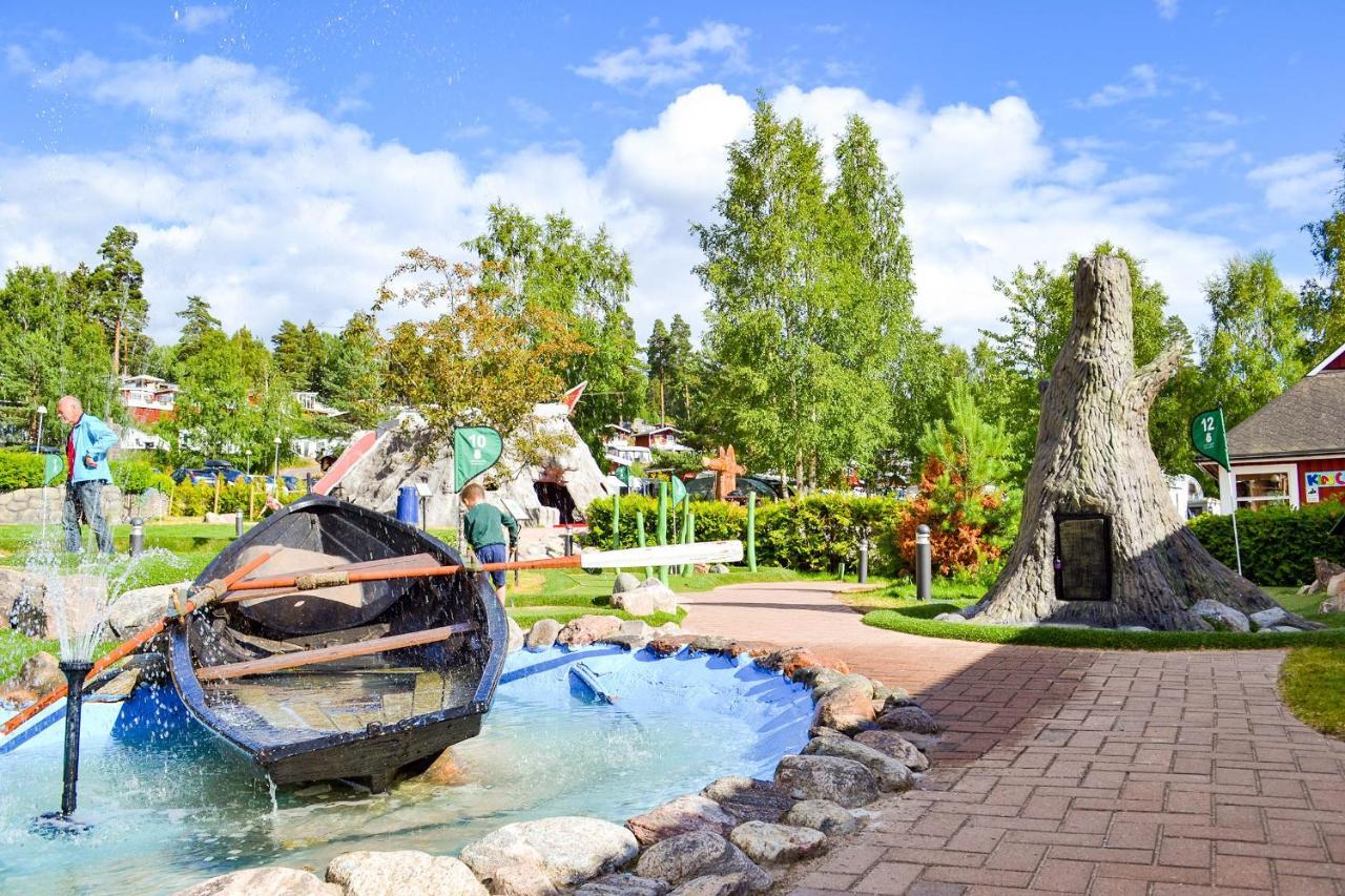 Arjaeng Camping & Stugor Sommarvik Экстерьер фото