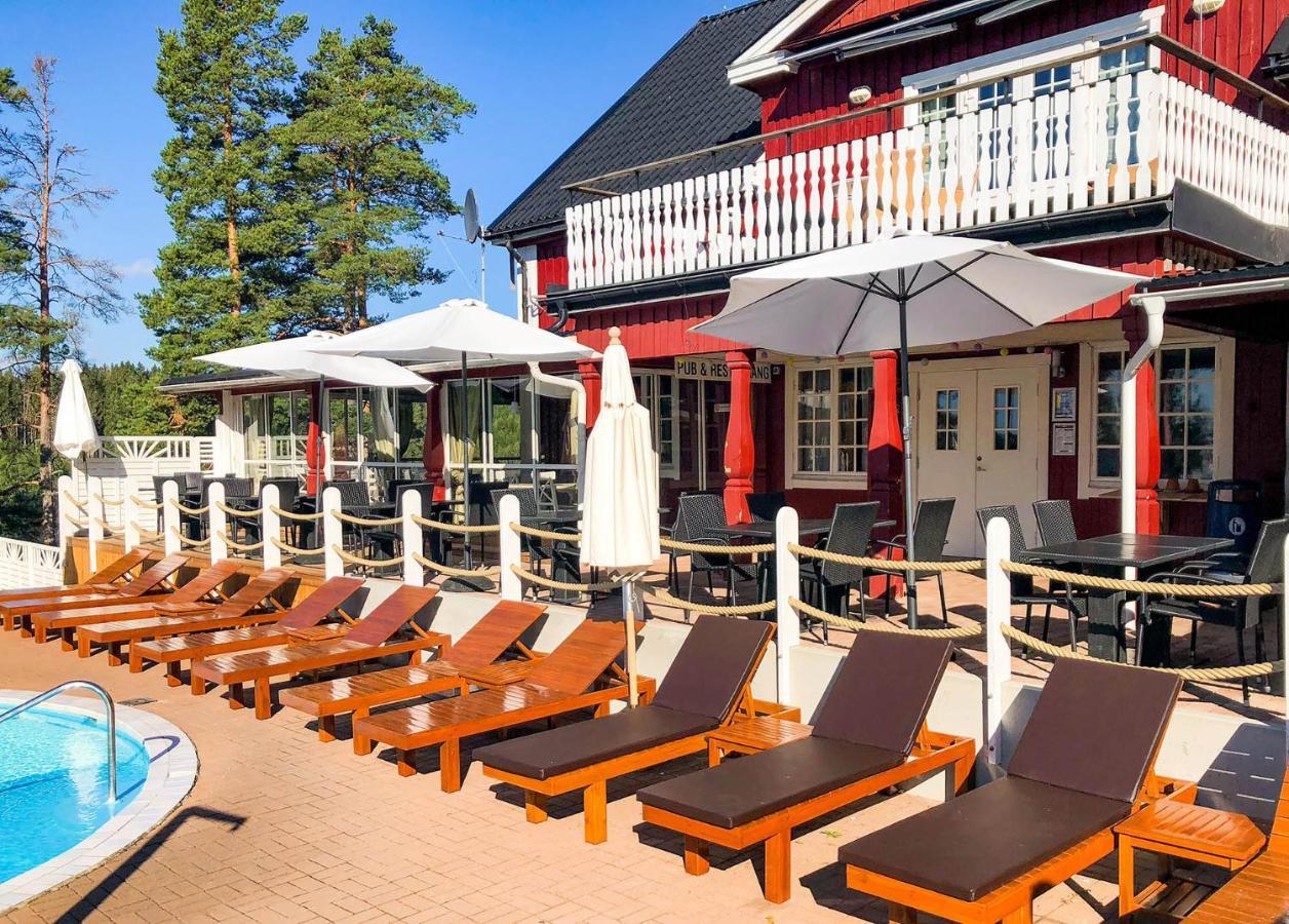Arjaeng Camping & Stugor Sommarvik Экстерьер фото