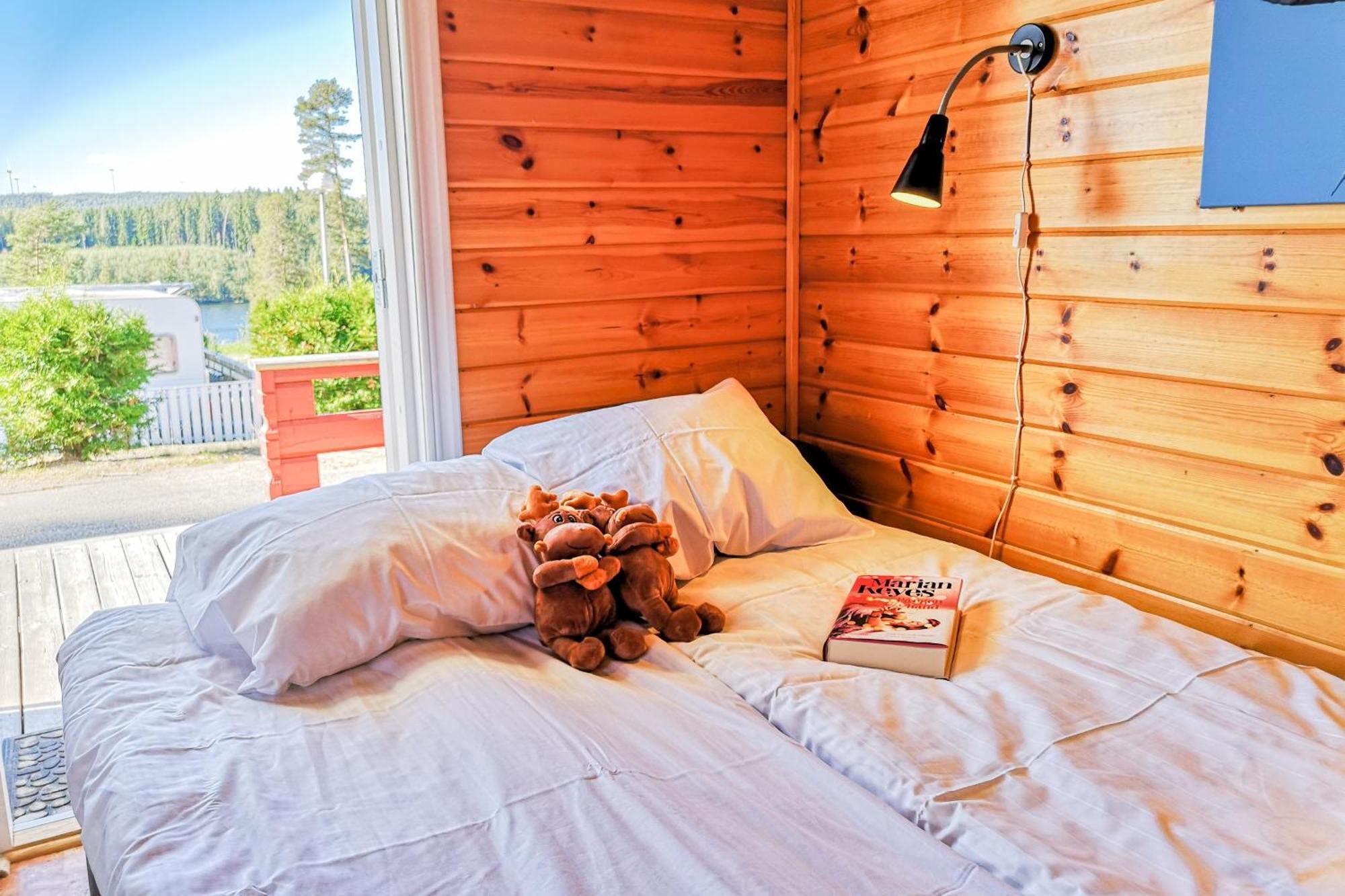 Arjaeng Camping & Stugor Sommarvik Номер фото