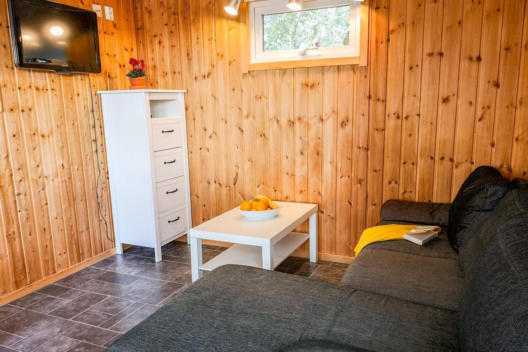 Arjaeng Camping & Stugor Sommarvik Номер фото